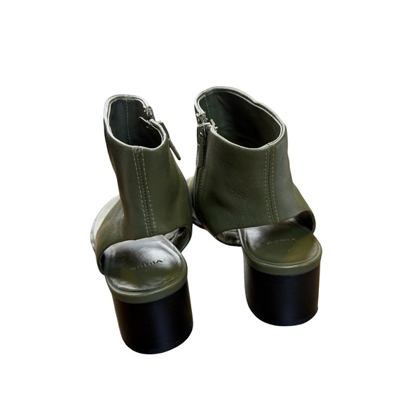 ✨ Vince Ada Leather Toe-Ring Block Heel Sandals 7.5M‎ ✨